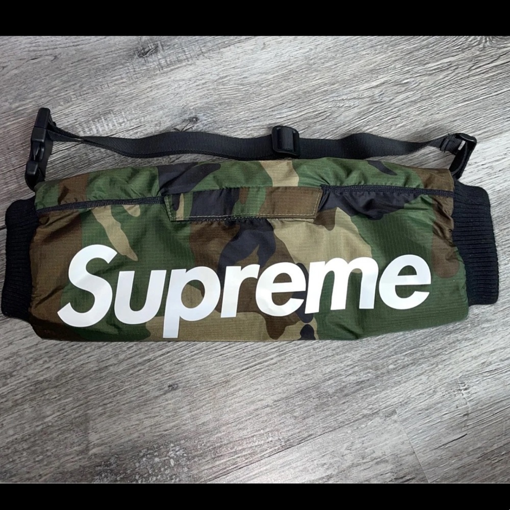 Supreme Hand Warmer Camo